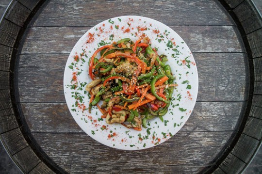 Salteado de verduras con pollo
